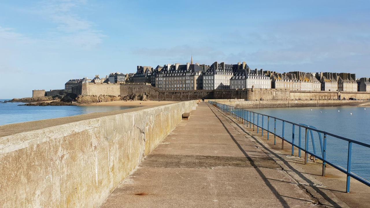 Zen Et Design, Proche Cite Corsaire Apartment Saint-Malo Exterior photo